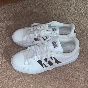 Adidas CloudFoam sneakers